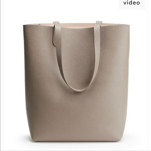 Cuyana Tall Leather Structured Tote